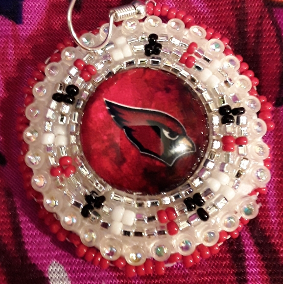 Arizona Cardinals Beaded Earrings - Picture 2 of 3
